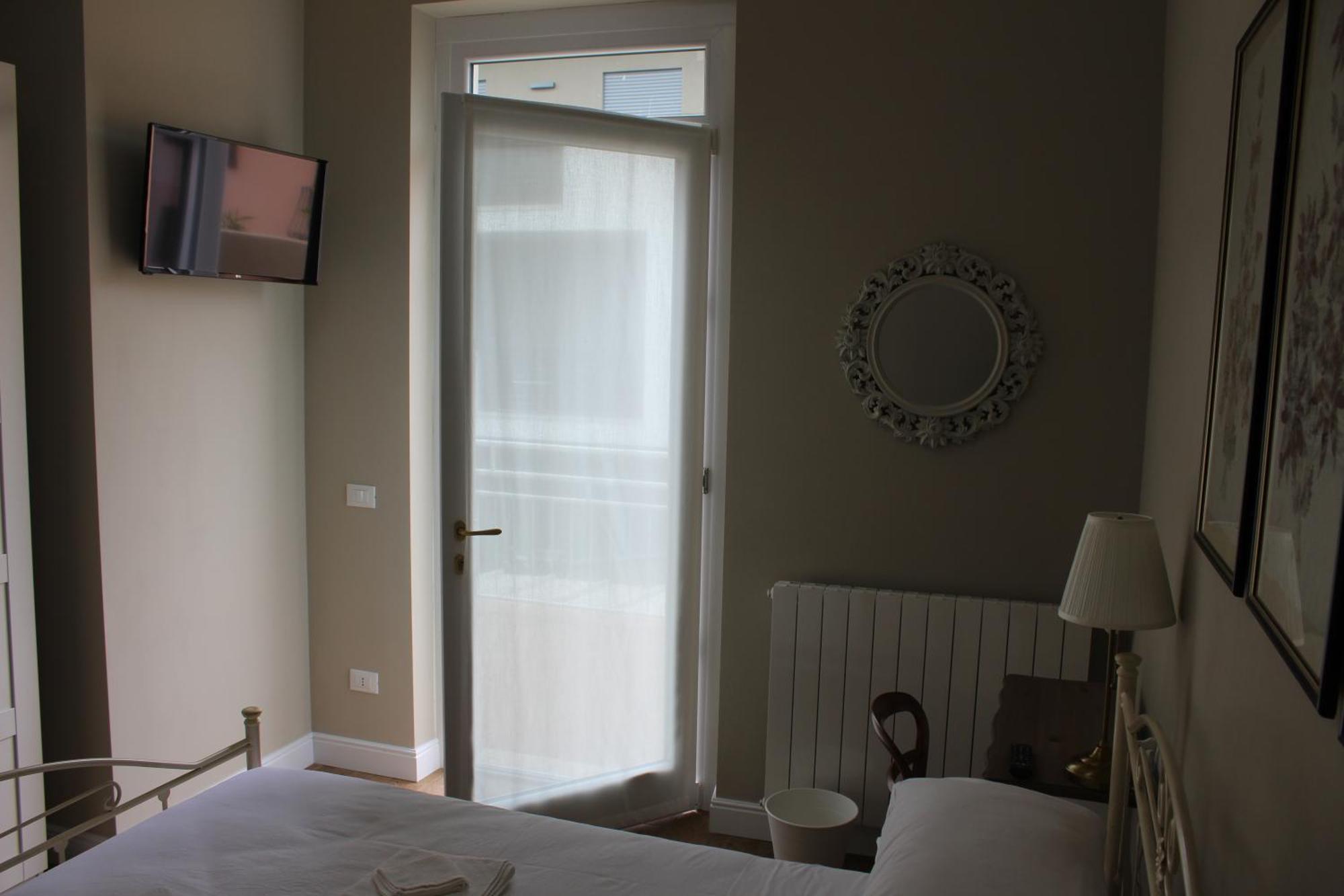 Casa Aydee Bed & Breakfast Bergamo Bagian luar foto