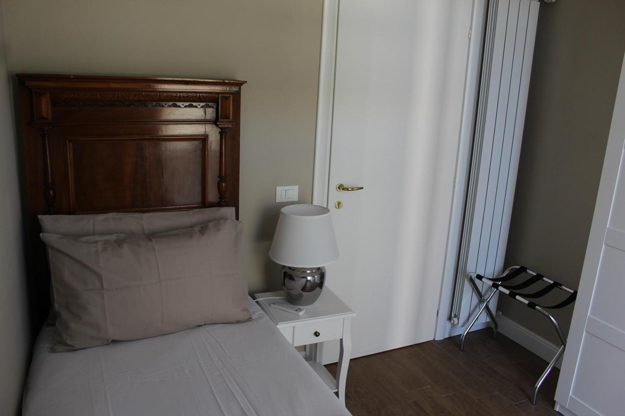 Casa Aydee Bed & Breakfast Bergamo Bagian luar foto